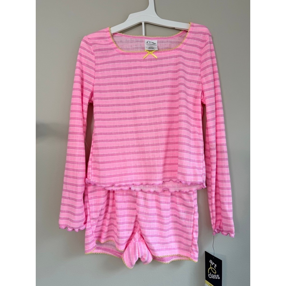 Art Class Pajama Set Girls S 6/7 Pink Striped Long Sleeve Shorts NWT